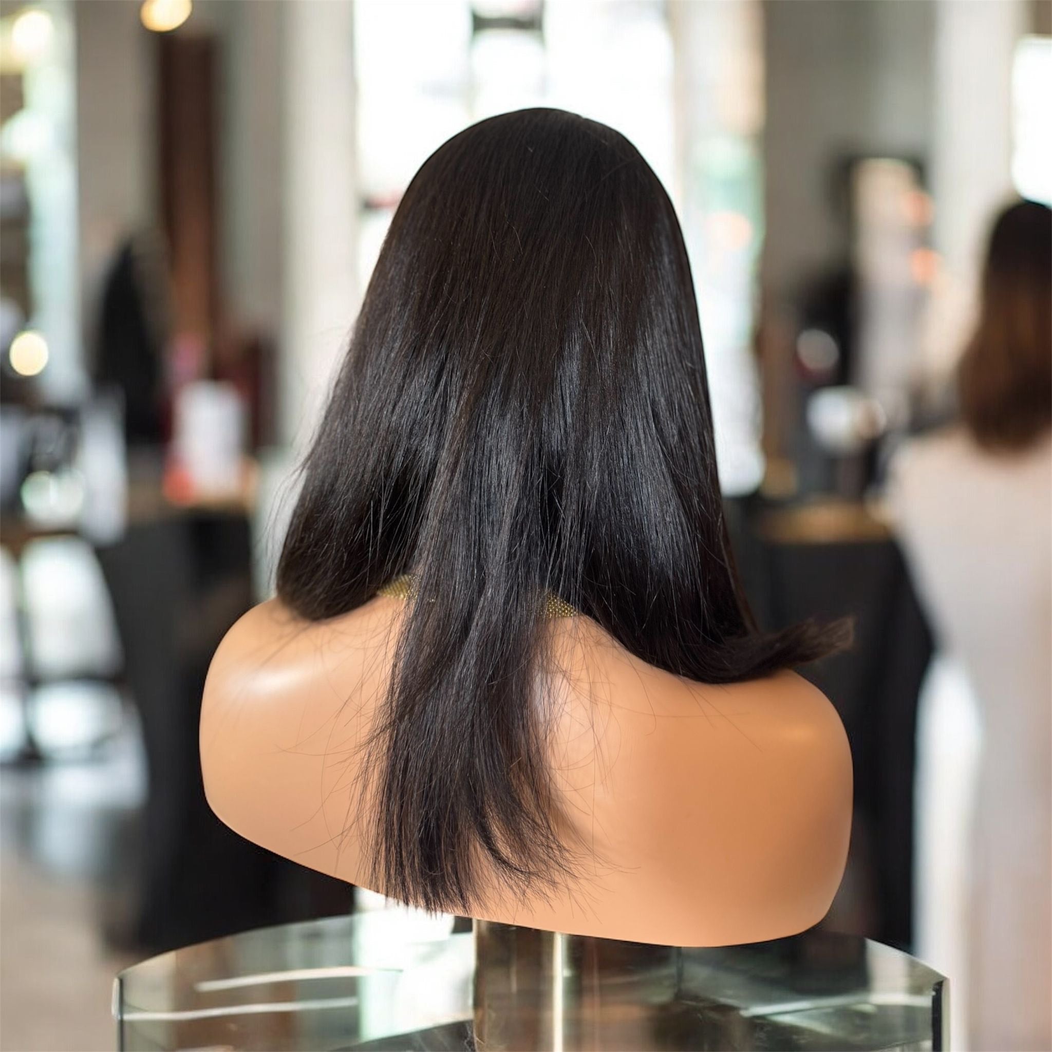 Straight bob 14 inches