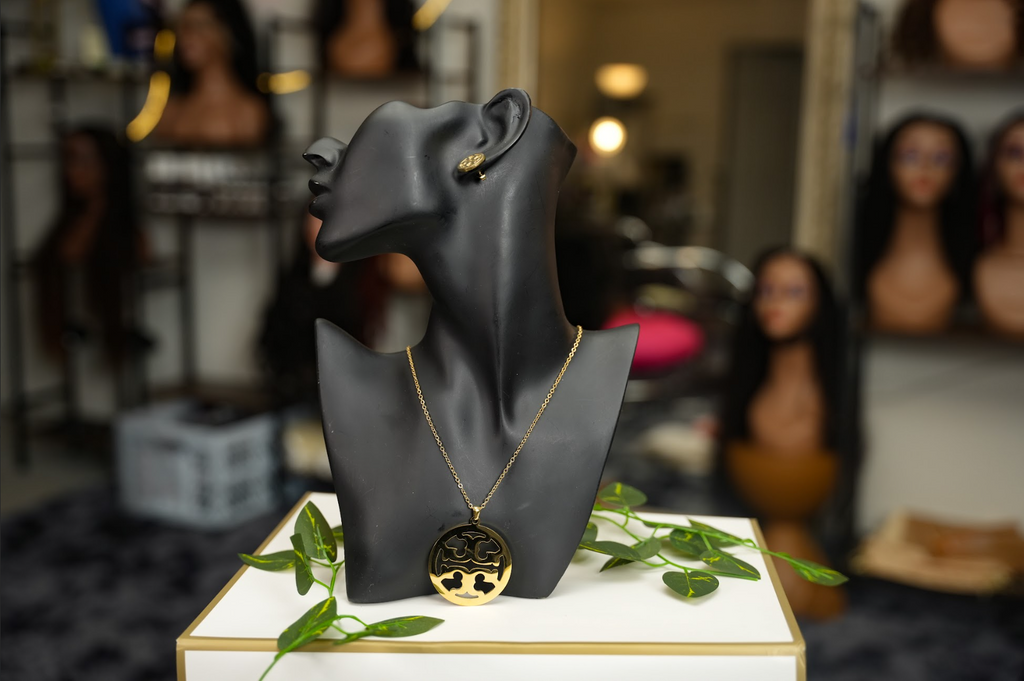 Tara stainless steel necklace  set